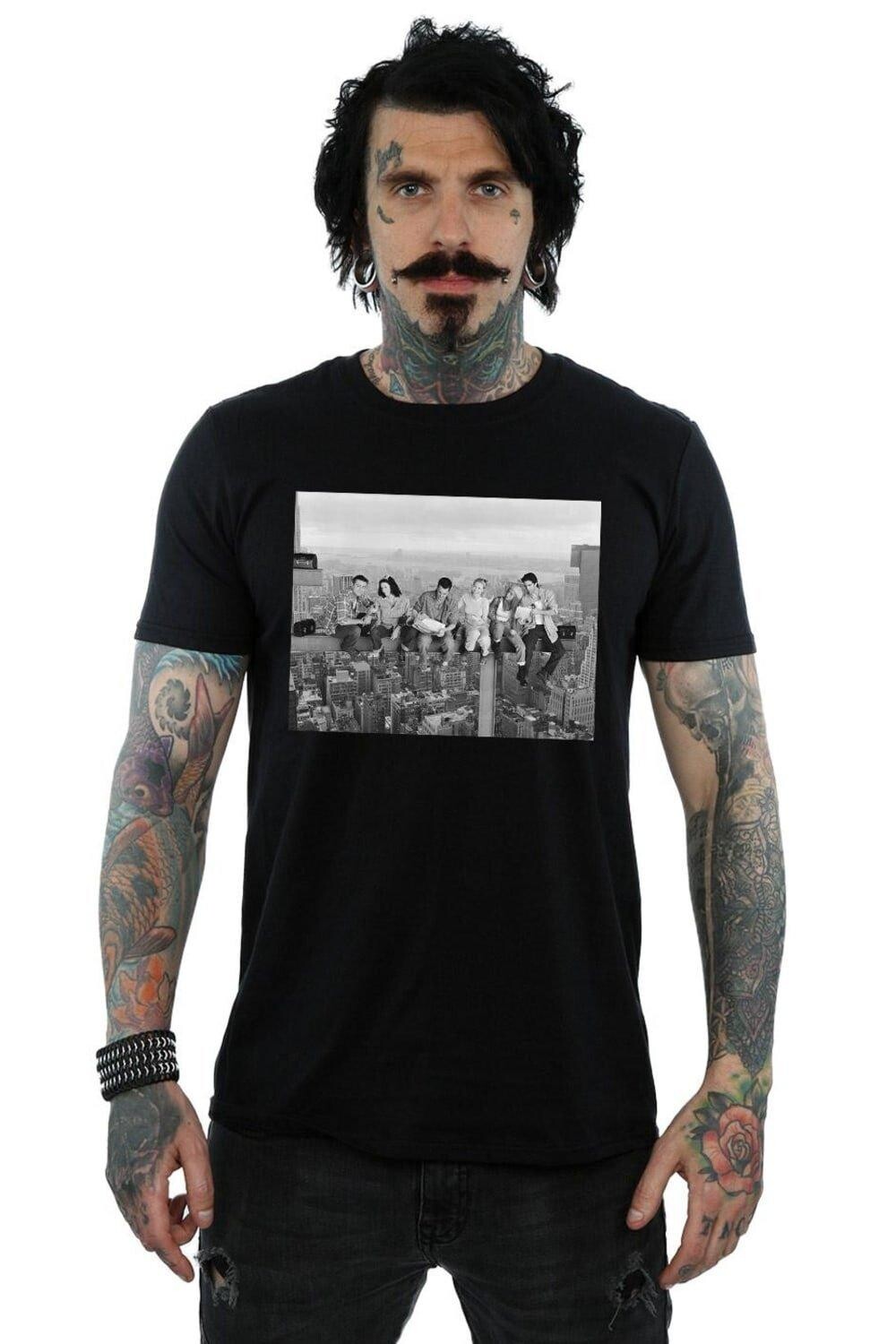 Футболка с фото строительства Friends, черный
Футболка с фото строительства Friends, черный