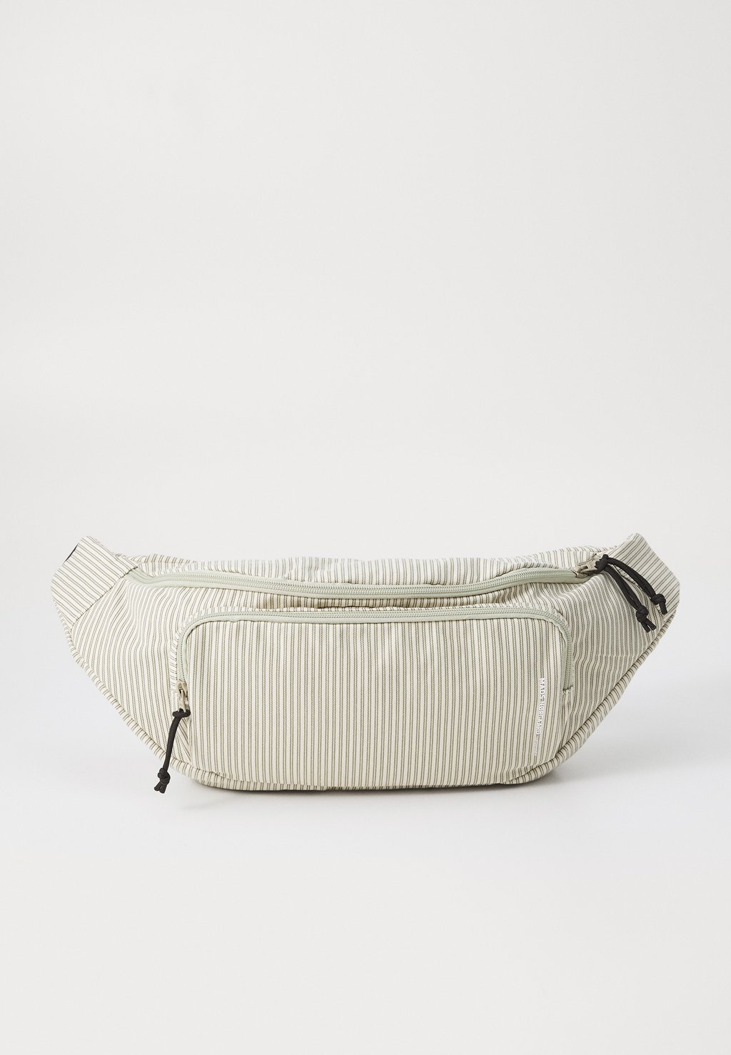 Поясная сумка BROMA COCO BUM BAG UNISEX Mads Nørgaard, цвет Four Leaf Clover/Whitecap Grey, Серый, Поясная сумка BROMA COCO BUM BAG UNISEX Mads Nørgaard, цвет Four Leaf Clover/Whitecap Grey
Поясная сумка BROMA COCO BUM BAG UNISEX Mads Nørgaard, цвет Four Leaf Clover/Whitecap Grey, Серый, Поясная сумка BROMA COCO BUM BAG UNISEX Mads Nørgaard, цвет Four Leaf Clover/Whitecap Grey