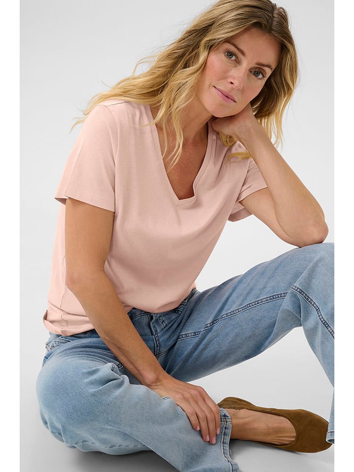 Футболка Cream
Футболка Cream