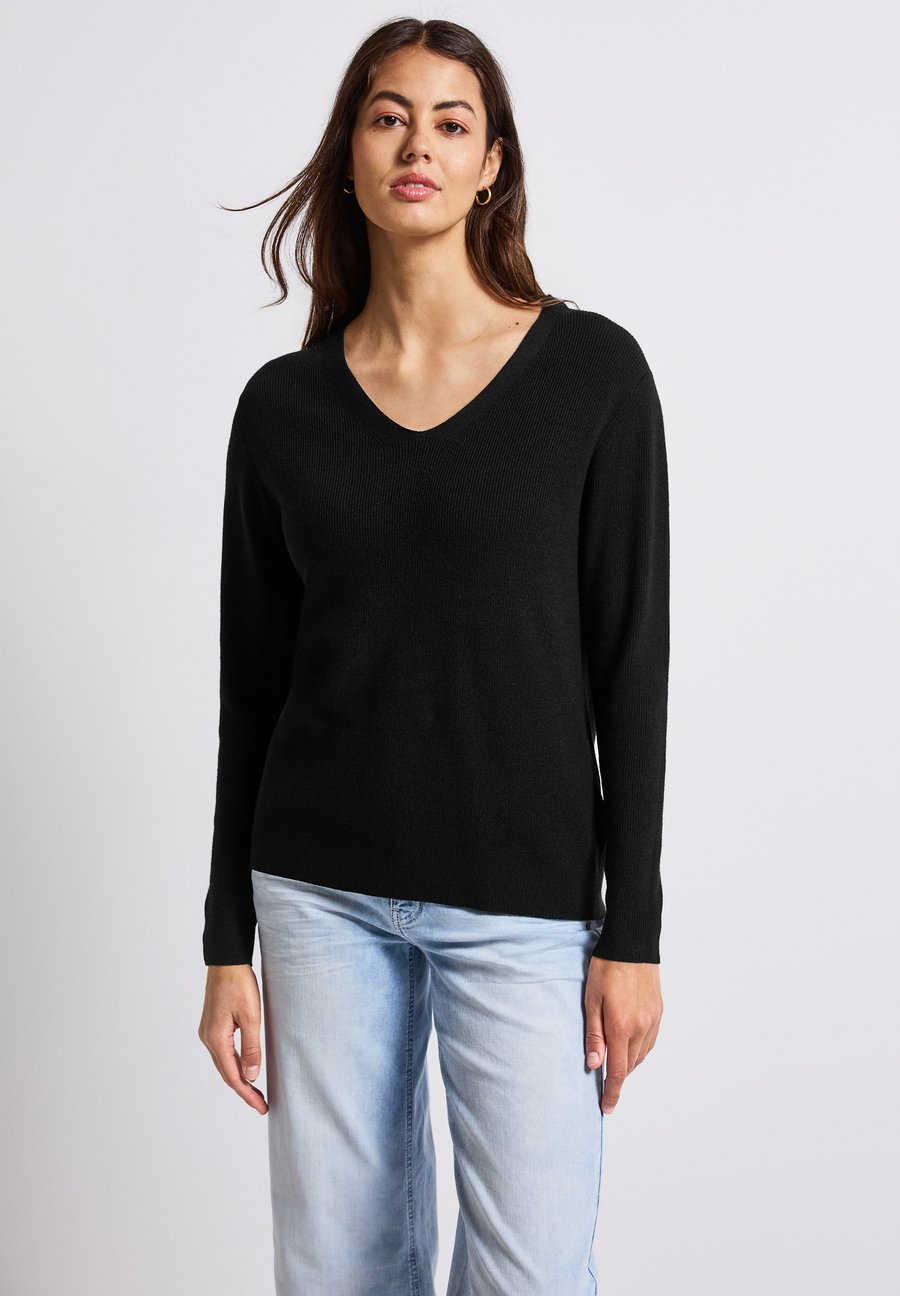 Джемпер Street One BASIC V-NECK, Schwarz/Black
Джемпер Street One BASIC V-NECK, Schwarz/Black