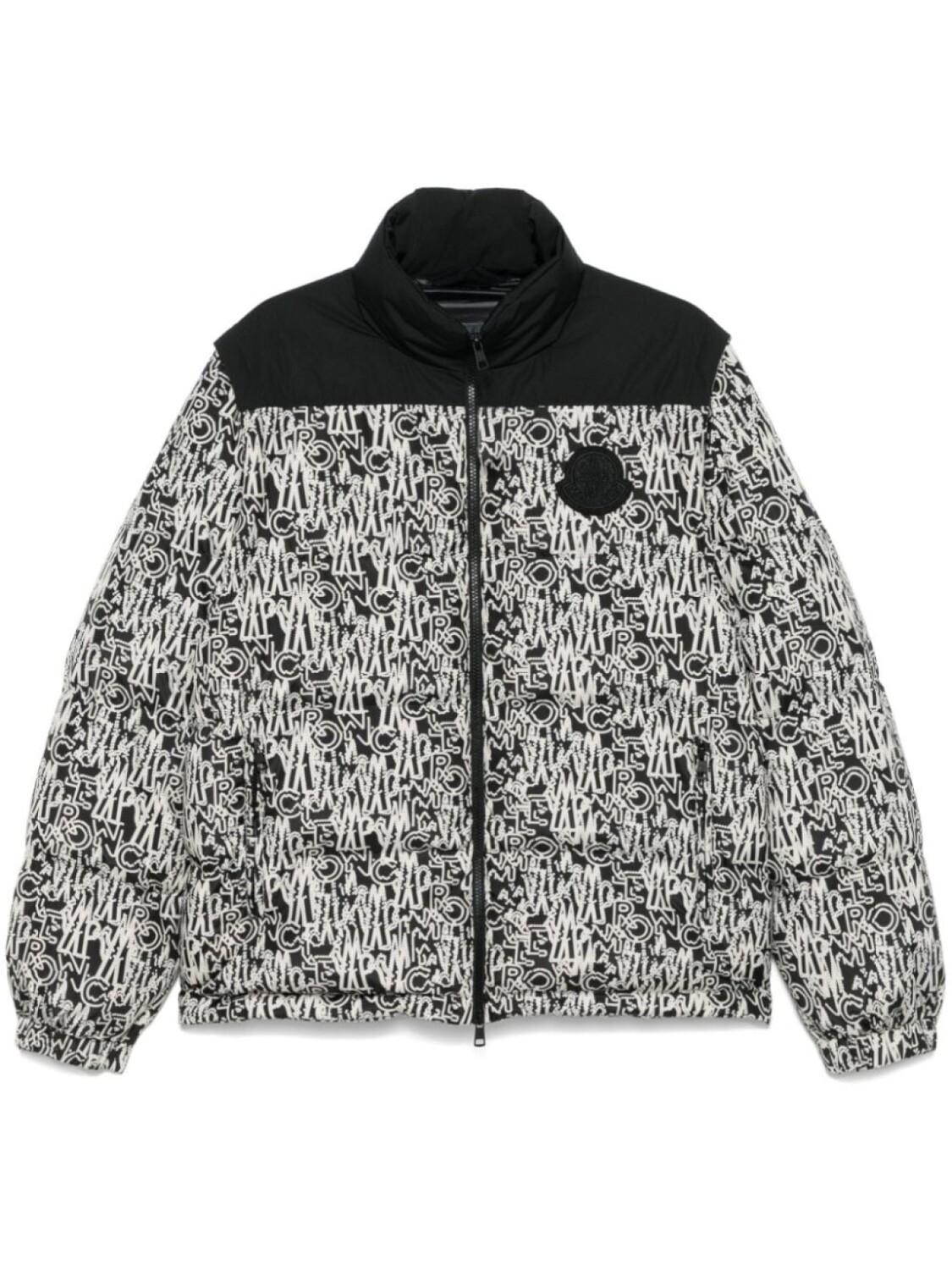 Куртка Чубаско Moncler, черный
Куртка Чубаско Moncler, черный