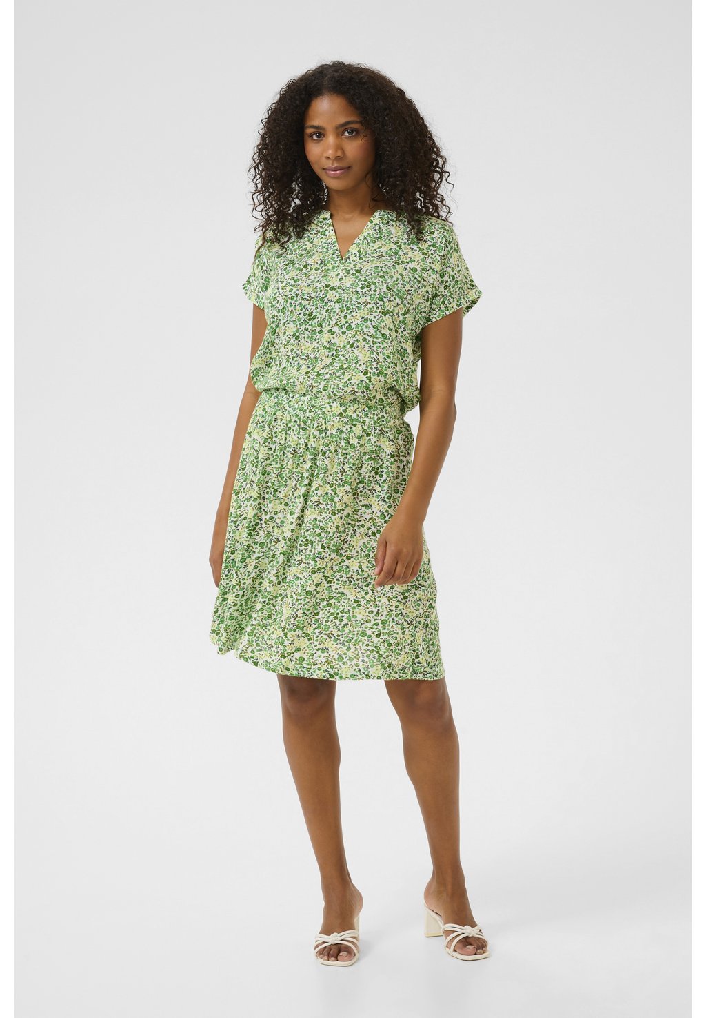 Юбка А-силуэта KAMAJA AMBER Kaffe, светло-зеленый
Юбка А-силуэта KAMAJA AMBER Kaffe, светло-зеленый