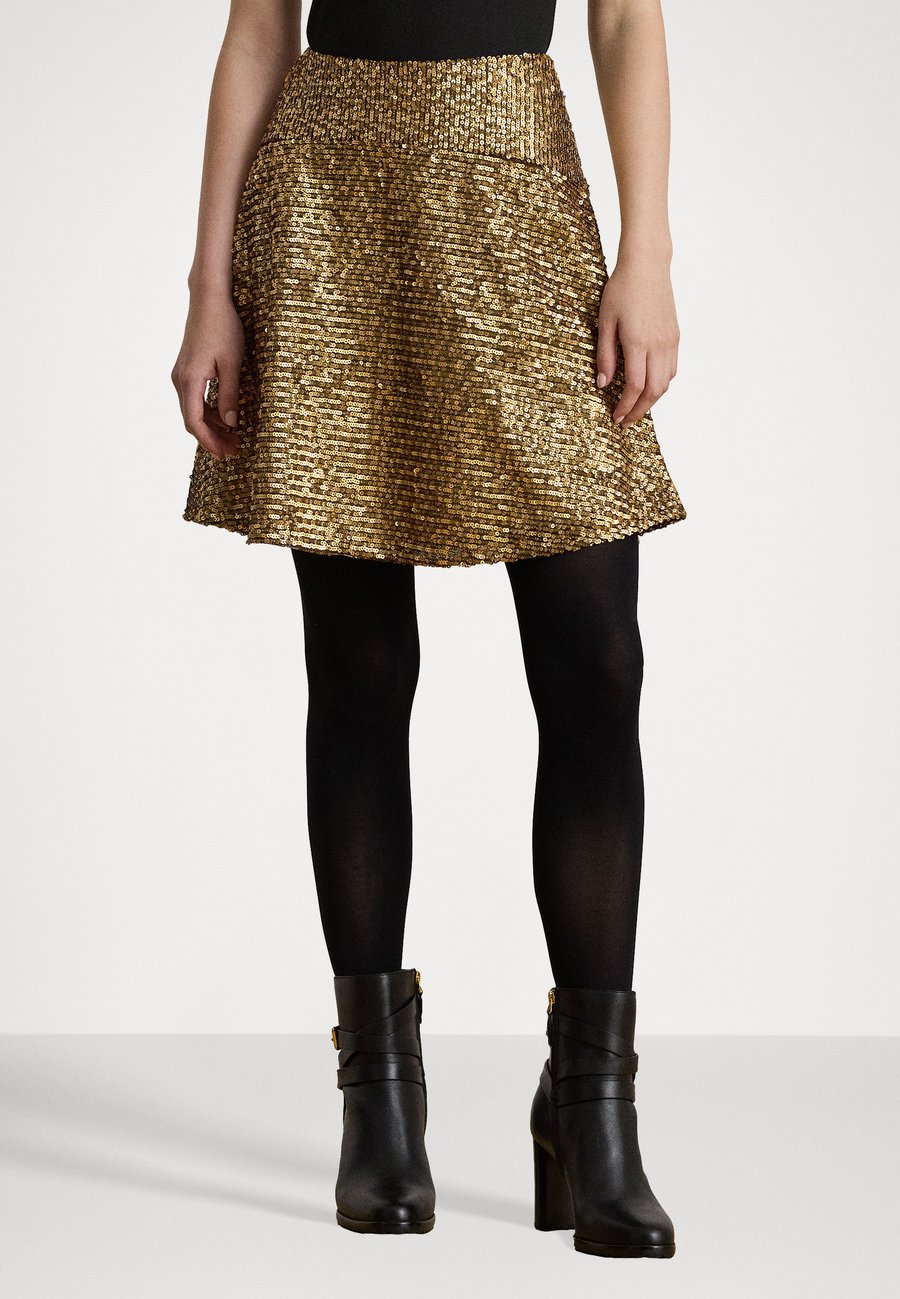 Юбка Lauren Ralph Lauren SEQUINED MESH A-LINE MINISKIRT, Gold-Coloured
Юбка Lauren Ralph Lauren SEQUINED MESH A-LINE MINISKIRT, Gold-Coloured