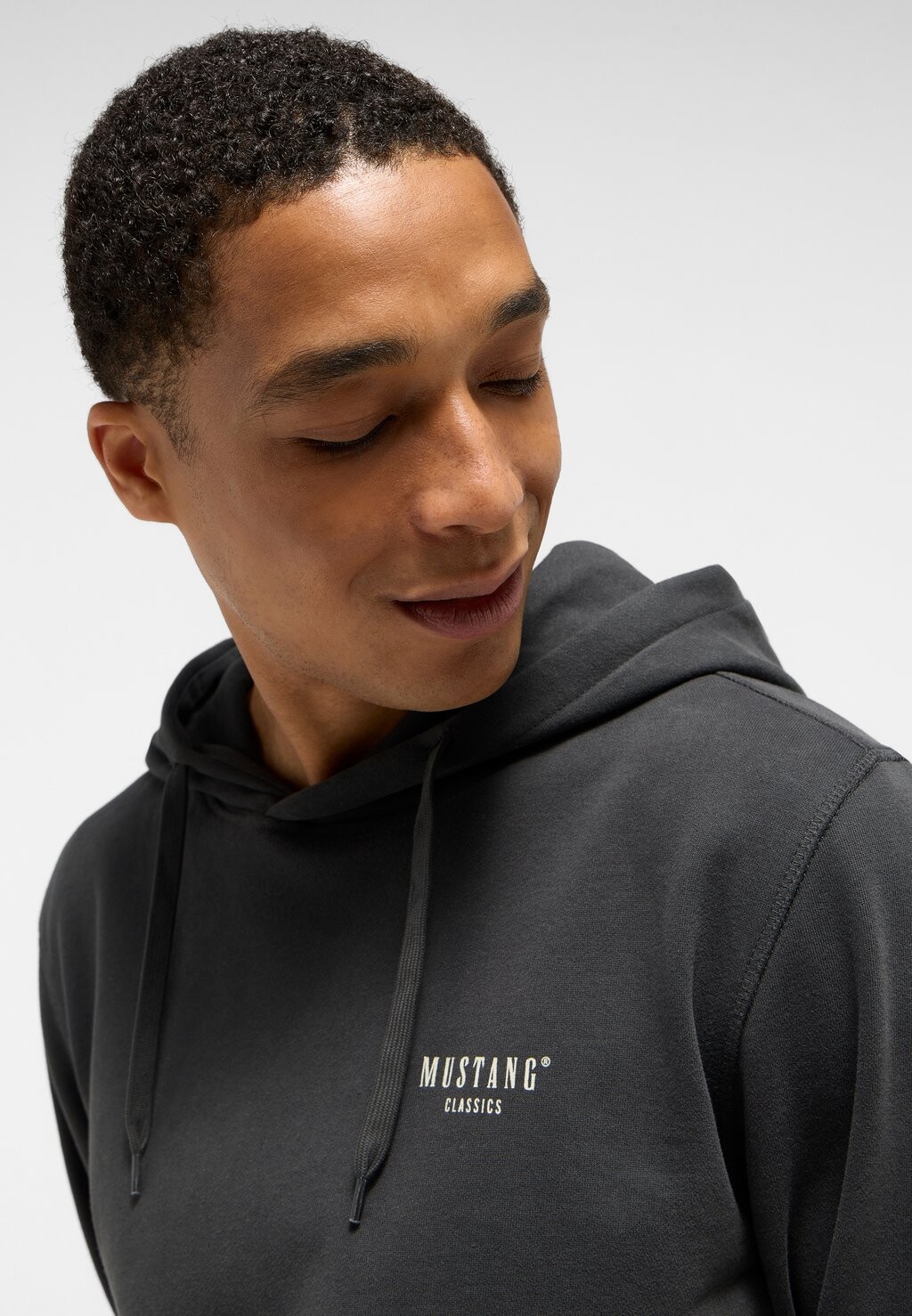 Толстовка Mustang, темно-синий
Толстовка Mustang, темно-синий