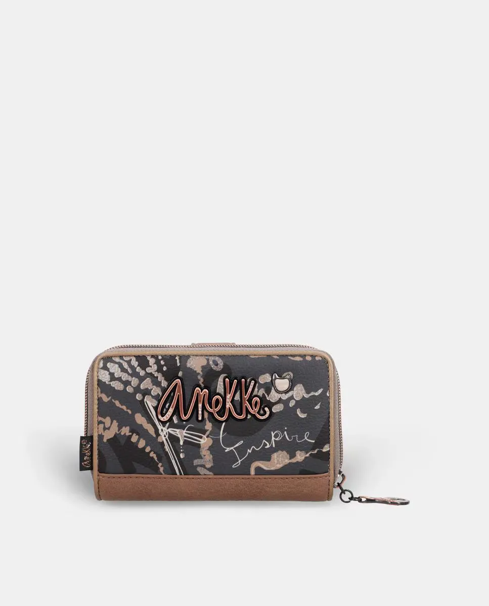 Средний кошелек Real Anekke, мультиколор
Средний кошелек Real Anekke, мультиколор