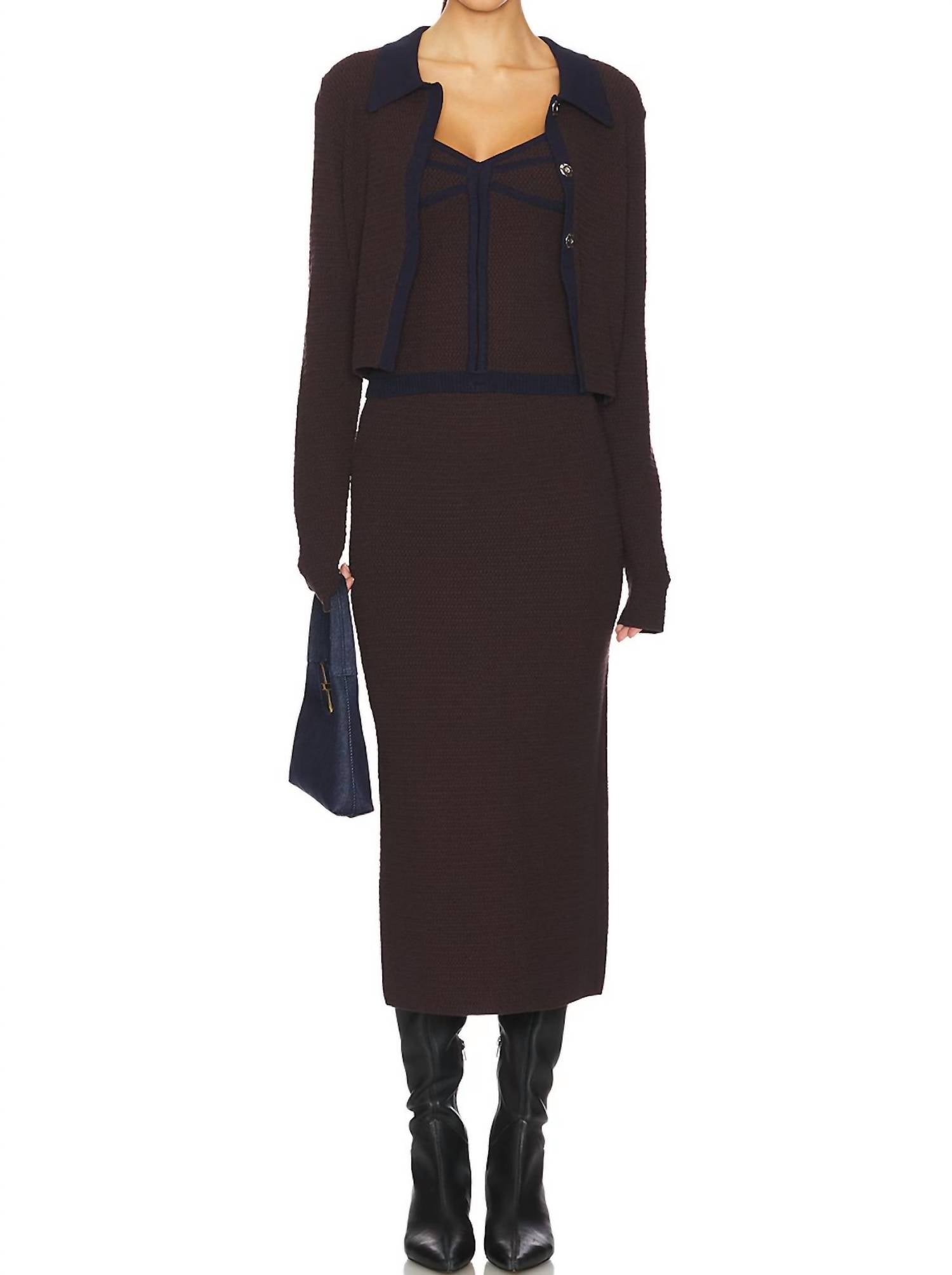 Черная миди-юбка OSIS
Черная миди-юбка OSIS