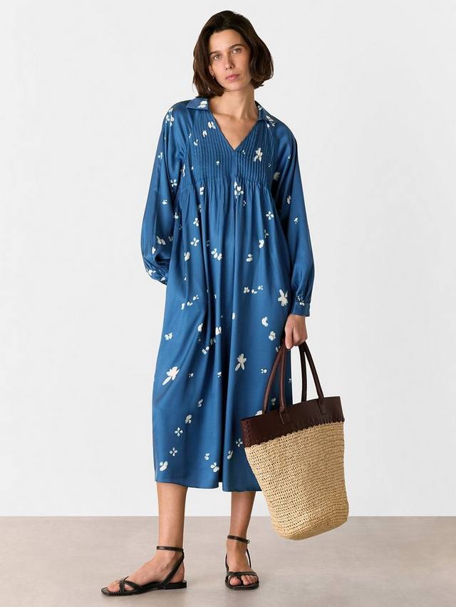 Выгоревшее на солнце платье в цветочек Whistles, синий/разноцветный
Выгоревшее на солнце платье в цветочек Whistles, синий/разноцветный