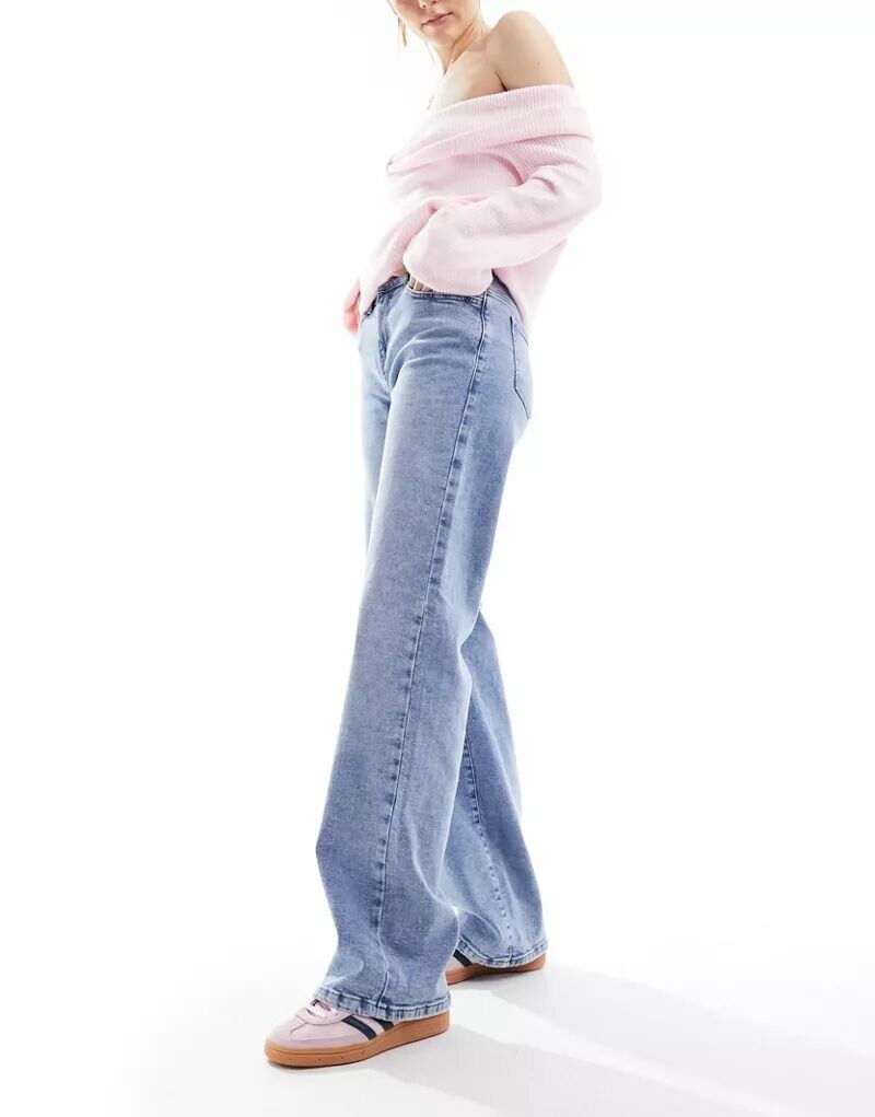 Голубые широкие джинсы Noisy May Yolanda
Голубые широкие джинсы Noisy May Yolanda