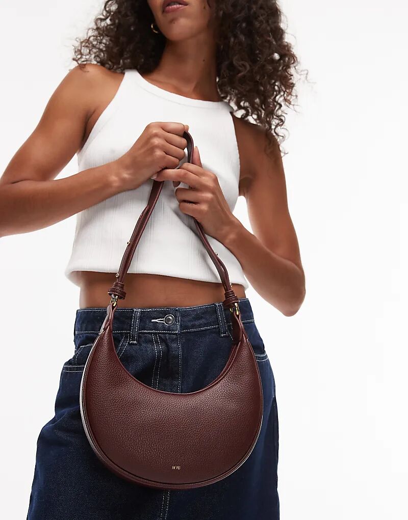 Сумка-седло JW PEI Carly бордового цвета
Сумка-седло JW PEI Carly бордового цвета