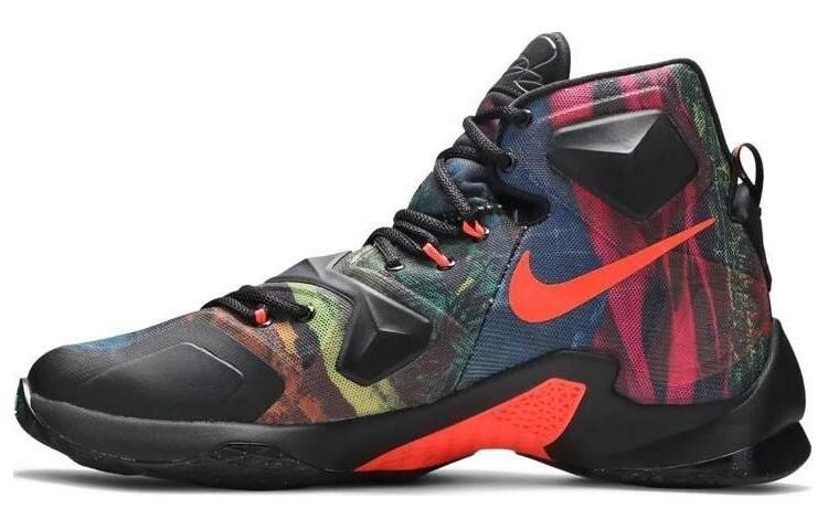 Баскетбольные кроссовки Lebron 13 Kids Kids High-top Black/Super Orange/Blue Lagoon Nike, черный/оранжевый
Баскетбольные кроссовки Lebron 13 Kids Kids High-top Black/Super Orange/Blue Lagoon Nike, черный/оранжевый