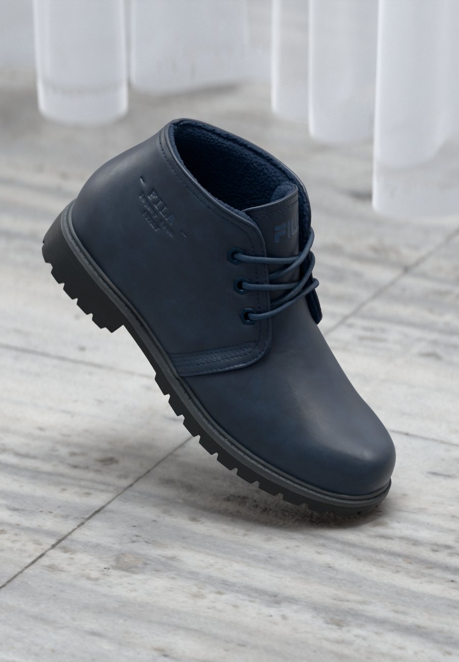 Ботинки Fila CESANE MID, Navy/Bering Sea/Blue
Ботинки Fila CESANE MID, Navy/Bering Sea/Blue