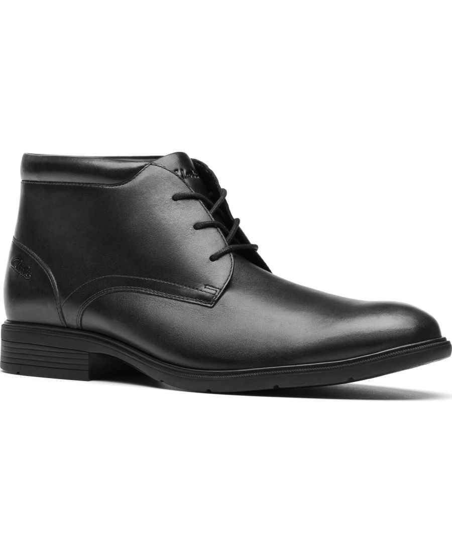 Мужские ботинки Steadwell средней высоты из коллекции Clarks, Black leather
Мужские ботинки Steadwell средней высоты из коллекции Clarks, Black leather