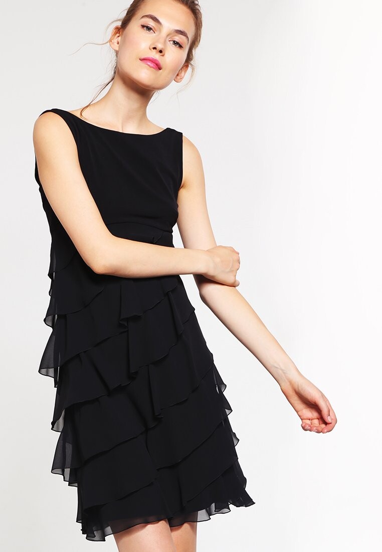 Элегантное платье Swing, черный
Элегантное платье Swing, черный