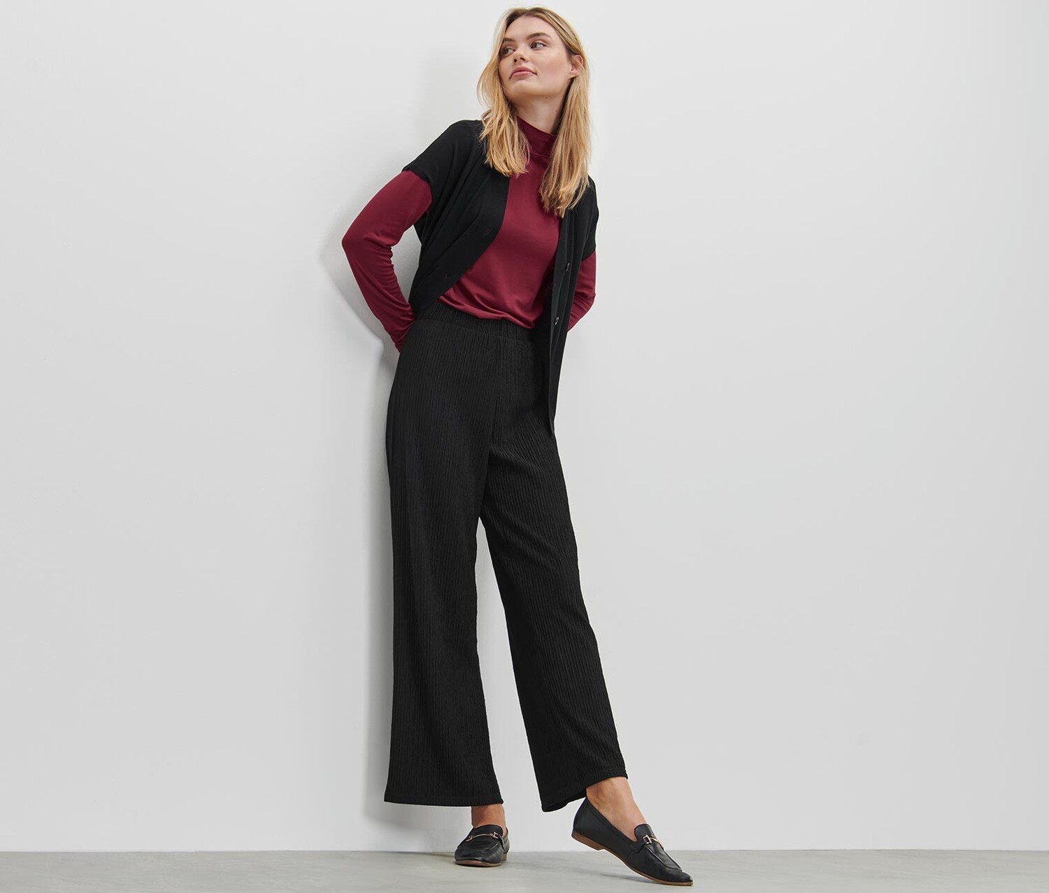 Брюки плиссе Tchibo, черный 
Брюки плиссе Tchibo, черный