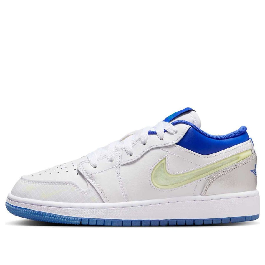 Кроссовки (GS) Air Jordan 1 Low 'The Sky Is Not The Limit', белый
Кроссовки (GS) Air Jordan 1 Low 'The Sky Is Not The Limit', белый