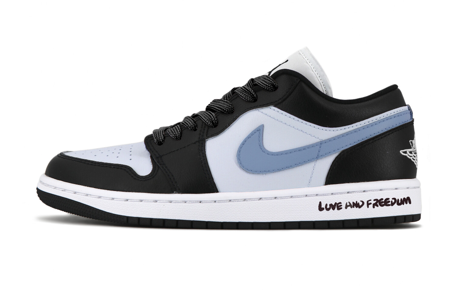 Кроссовки Air Jordan 1 Vintage Basketball Shoes Women's Low-top Black/Blue, черный/синий
Кроссовки Air Jordan 1 Vintage Basketball Shoes Women's Low-top Black/Blue, черный/синий