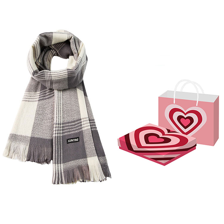 Вязаный шарф унисекс, Gray, Heart Box
Вязаный шарф унисекс, Gray, Heart Box