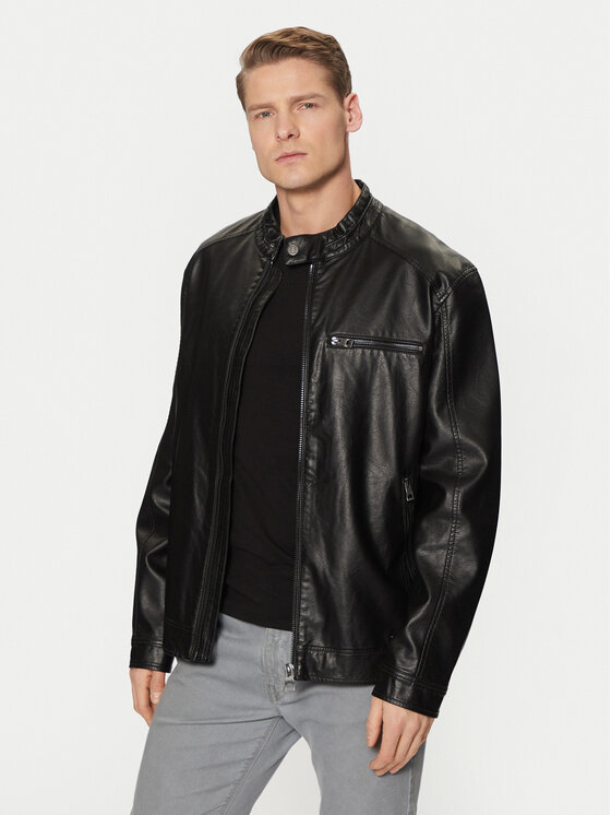 Куртка из искусственной кожи прямого кроя M5RL00 WGU60 Guess, черный
Куртка из искусственной кожи прямого кроя M5RL00 WGU60 Guess, черный