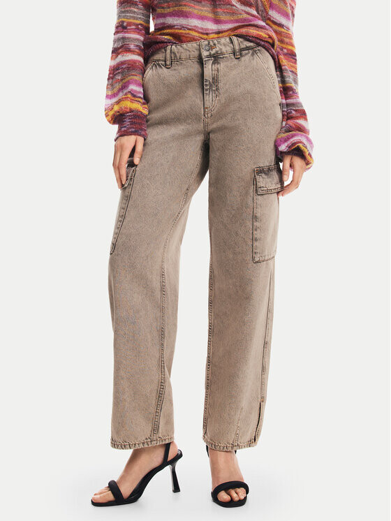 Джинсы прямого кроя Desigual, серый
Джинсы прямого кроя Desigual, серый