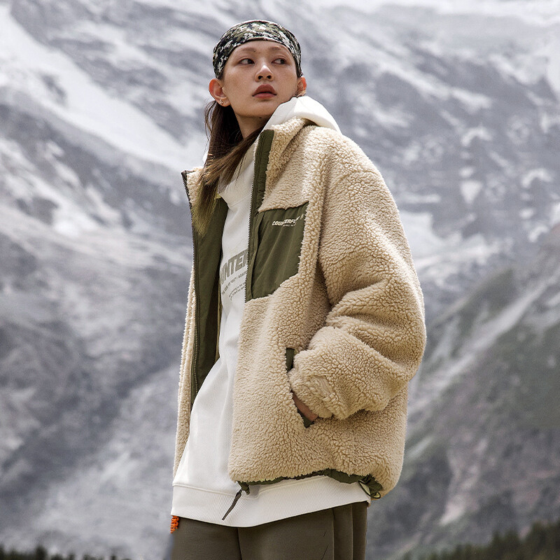 Стеганая куртка унисекс коричневый Lining
Стеганая куртка унисекс коричневый Lining