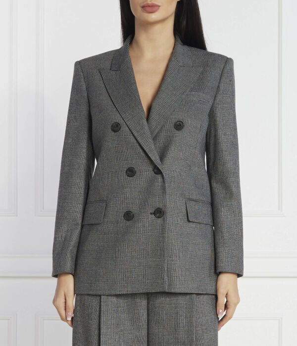 Пиджак женский Pinko на пуговицах, черный
Пиджак женский Pinko на пуговицах, черный