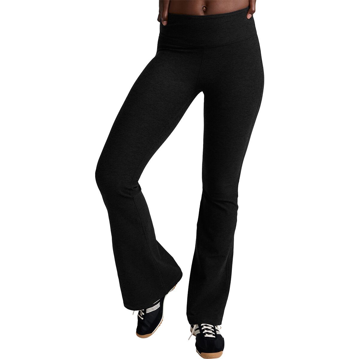 Брюки Spacedye Midrise Bootcut Beyond Yoga, цвет darkest night
Брюки Spacedye Midrise Bootcut Beyond Yoga, цвет darkest night