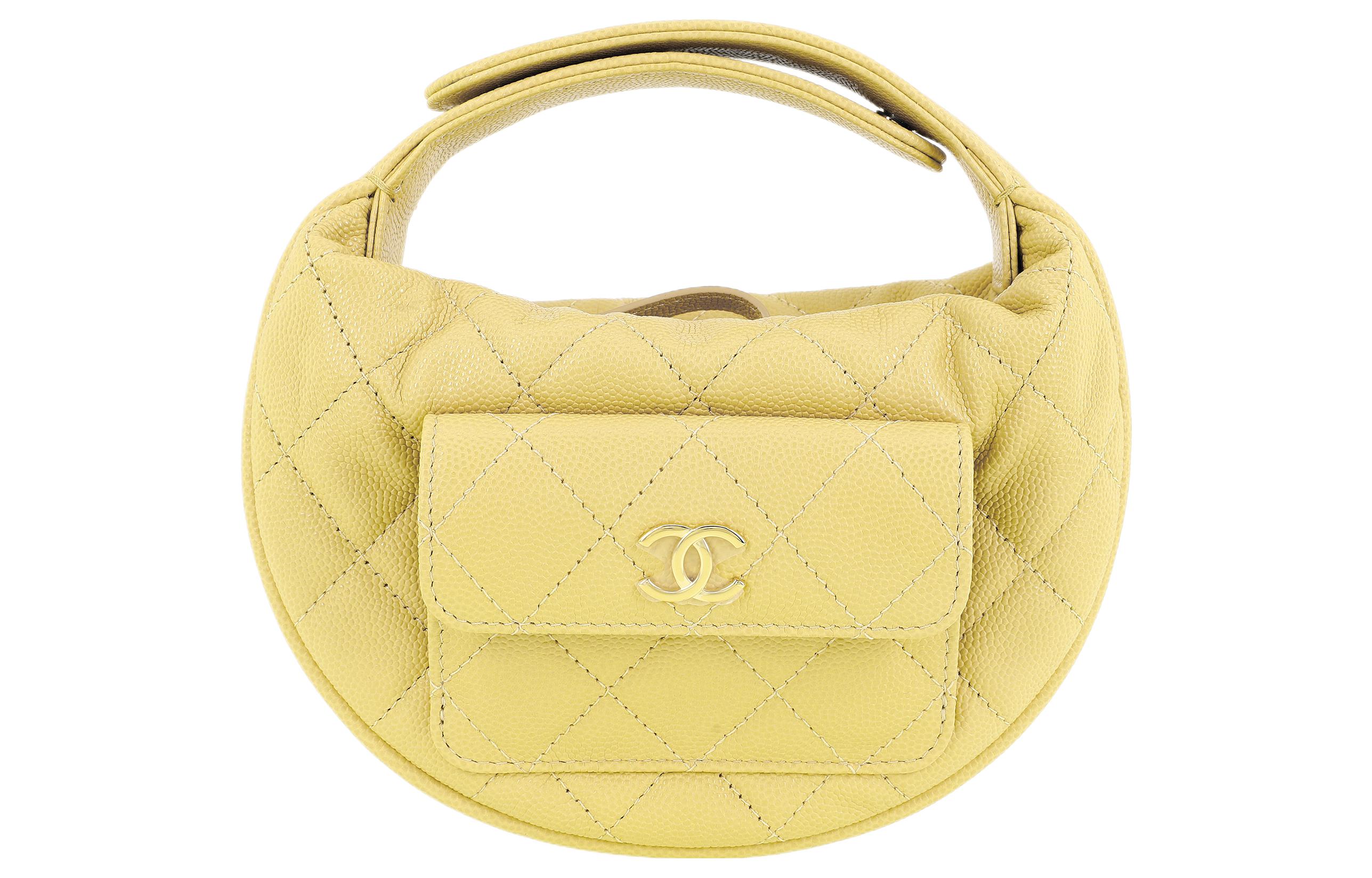 Chanel Миниатюрная женская сумка-клатч из зернистой кожи личи, цвета коровьей кожи, желтого цвета
Chanel Миниатюрная женская сумка-клатч из зернистой кожи личи, цвета коровьей кожи, желтого цвета