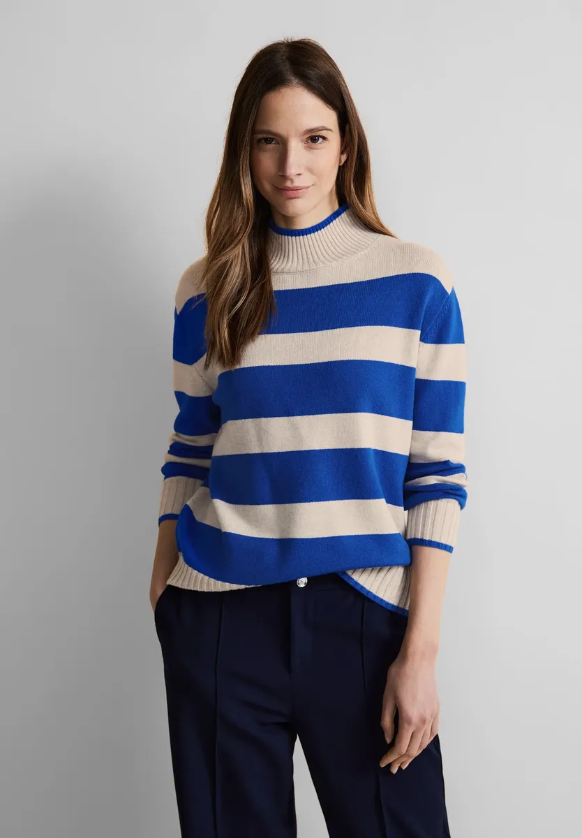 Свитер с воротником-стойкой STREET ONE, с воротником-стойкой, синий
Свитер с воротником-стойкой STREET ONE, с воротником-стойкой, синий