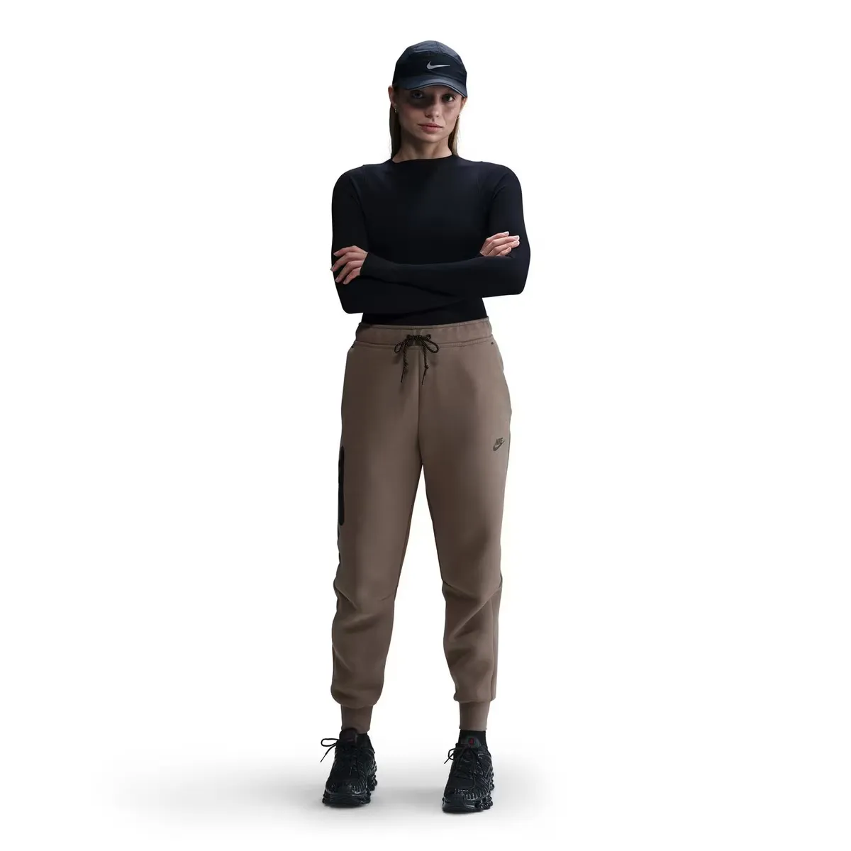 Женская спортивная одежда Tech флисовые брюки Nike, коричневый
Женская спортивная одежда Tech флисовые брюки Nike, коричневый