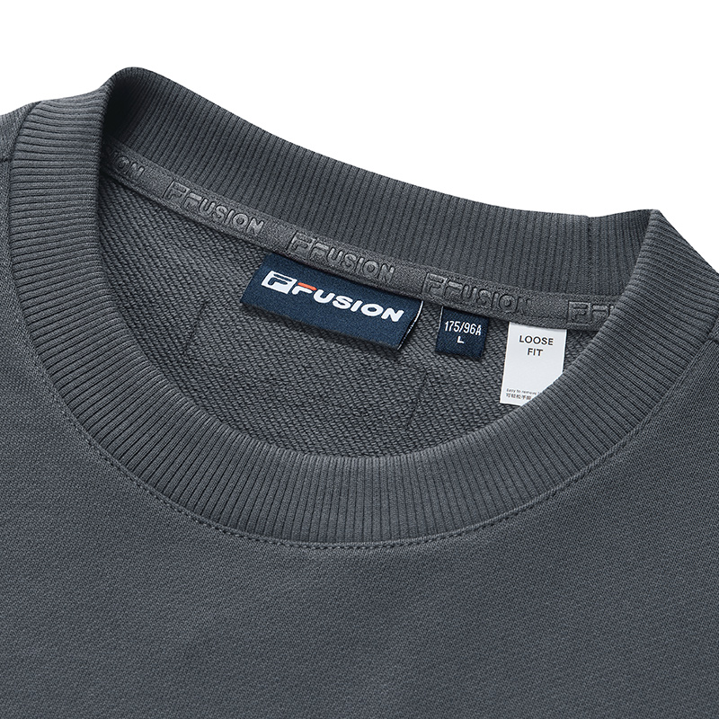 Свитер унисекс асфальтово-серый FILA FUSION 
Свитер унисекс асфальтово-серый FILA FUSION