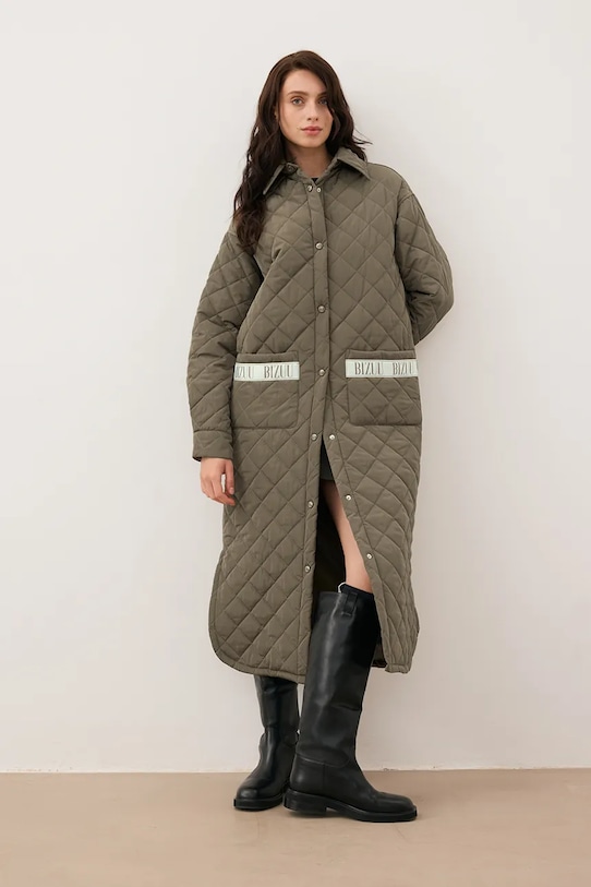 Куртка MAREVIA Bizuu, зеленый
Куртка MAREVIA Bizuu, зеленый