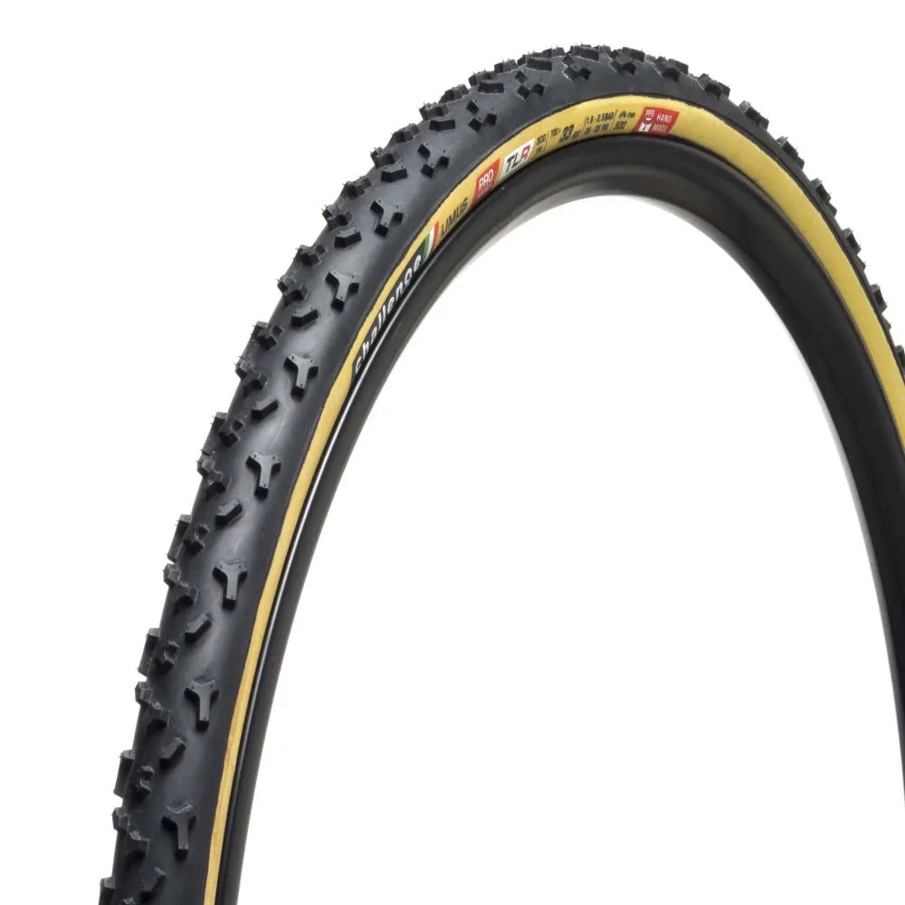 Гравийная шина Challenge Tires Limus Pro Tubeless 700C x 33 mm, золотой
Гравийная шина Challenge Tires Limus Pro Tubeless 700C x 33 mm, золотой