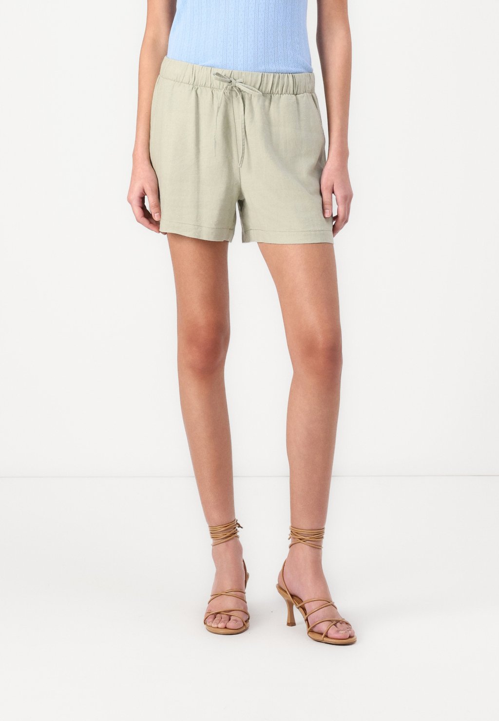 Шорты ONLCARO PULL UP ONLY, светло-зеленый
Шорты ONLCARO PULL UP ONLY, светло-зеленый