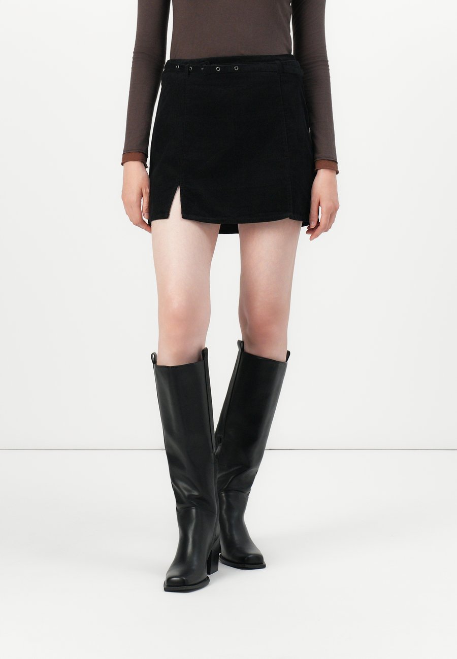 Юбка ONLY ONLNESSA BELT, Black
Юбка ONLY ONLNESSA BELT, Black