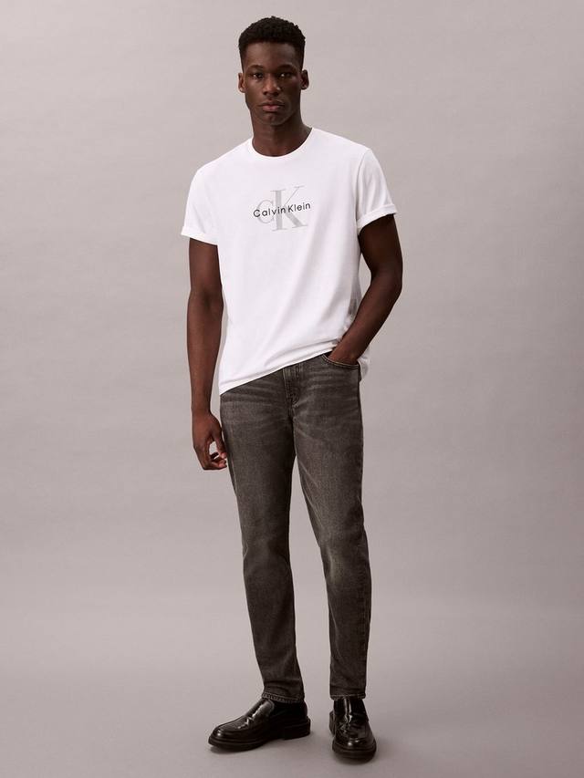 Джинсы с зауженным силуэтом и сужением к низу Calvin Klein, Hearst Grey
Джинсы с зауженным силуэтом и сужением к низу Calvin Klein, Hearst Grey