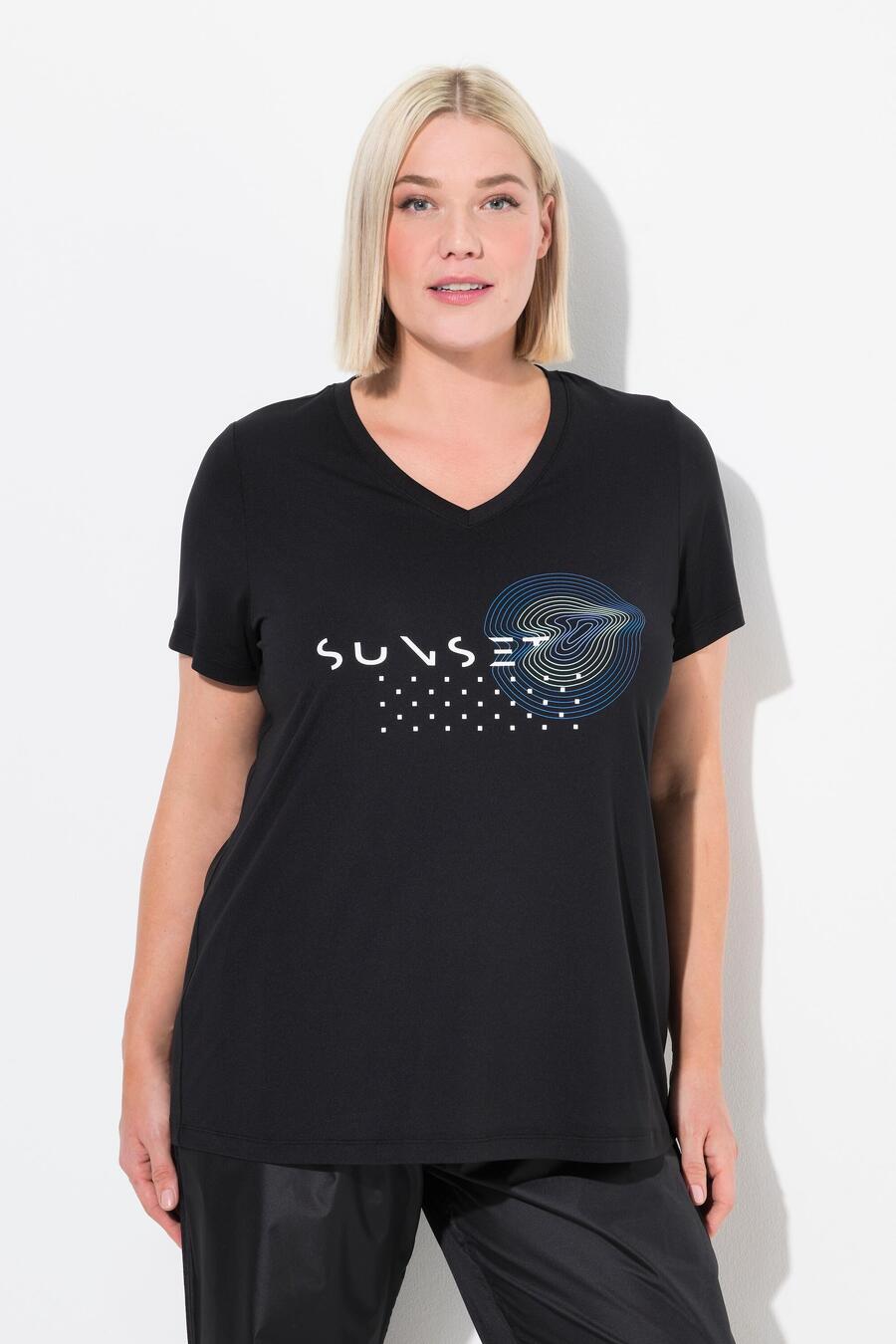 ULLA POPKEN Женская функциональная рубашка быстросохнущая с V-образным вырезом и коротким рукавом
ULLA POPKEN Женская функциональная рубашка быстросохнущая с V-образным вырезом и коротким рукавом