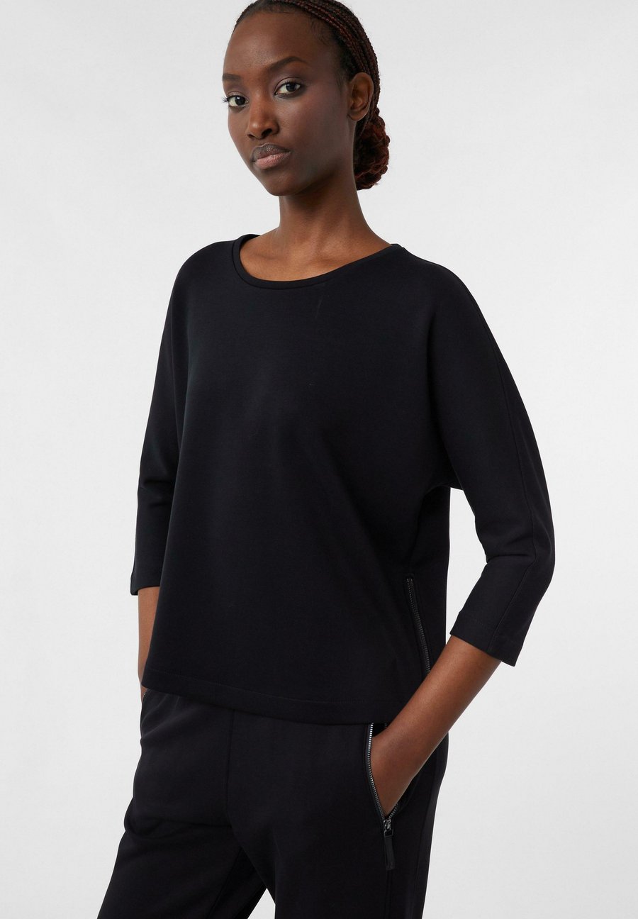 Толстовка comma casual identity MIT FLEDERMAUSÄRMELN UND ZIPPER-DETAILS, Schwarz/Black
Толстовка comma casual identity MIT FLEDERMAUSÄRMELN UND ZIPPER-DETAILS, Schwarz/Black