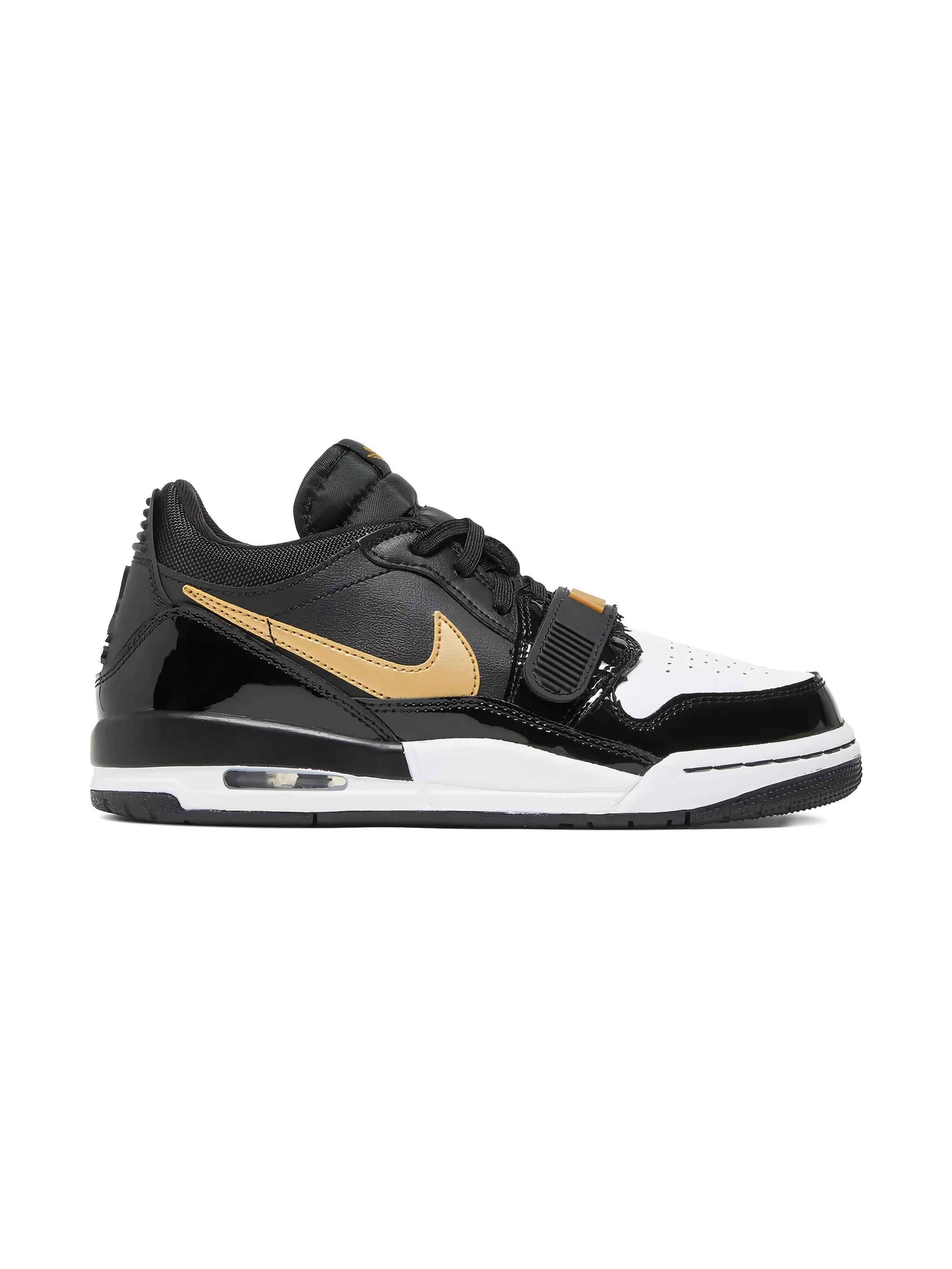 Кроссовки Air Jordan Legacy 312 Low Black/Metallic Jordan Kids, черный
Кроссовки Air Jordan Legacy 312 Low Black/Metallic Jordan Kids, черный