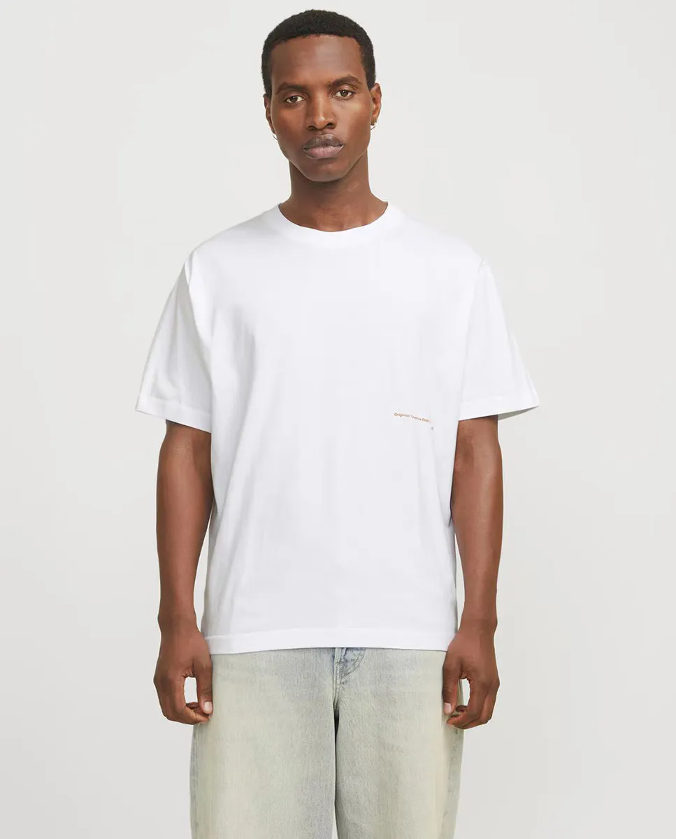 Мужская футболка с короткими рукавами, круглым вырезом и принтом на спине Jack & Jones, белый
Мужская футболка с короткими рукавами, круглым вырезом и принтом на спине Jack & Jones, белый
