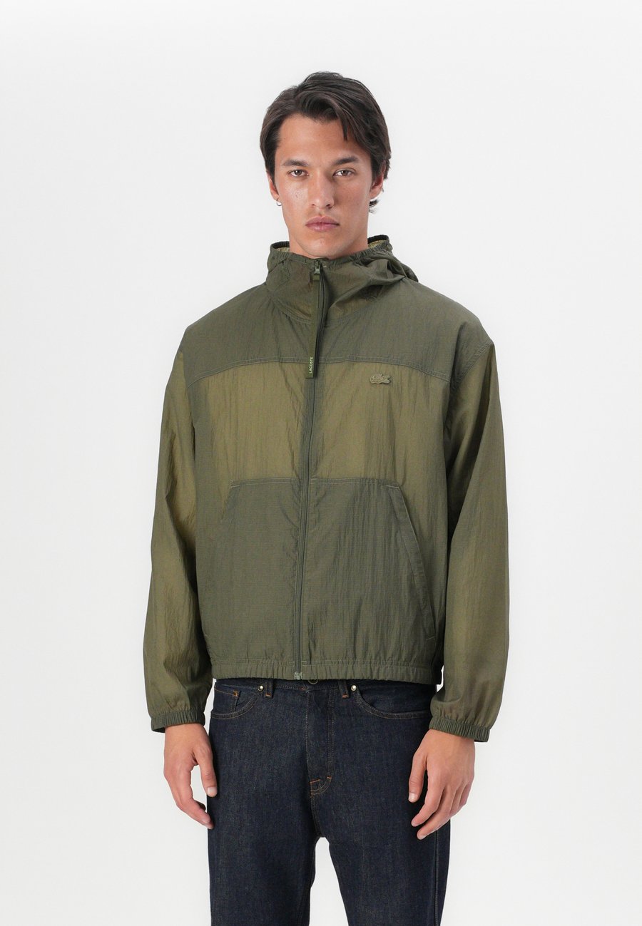 Куртка Lacoste Light jacket, Olive
Куртка Lacoste Light jacket, Olive