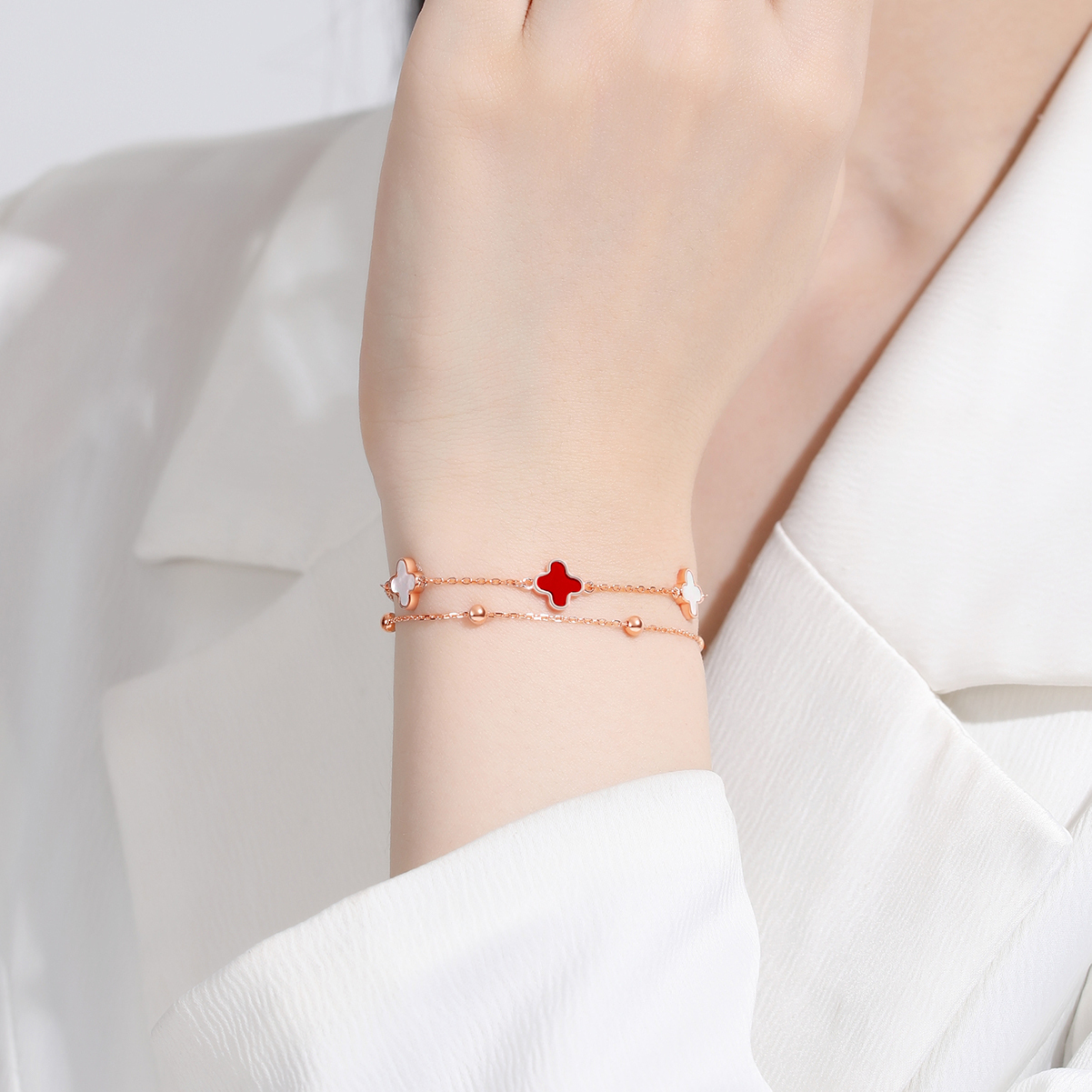 Love Link Серебряный браслет S925 для женщин Rose Gold
Love Link Серебряный браслет S925 для женщин Rose Gold