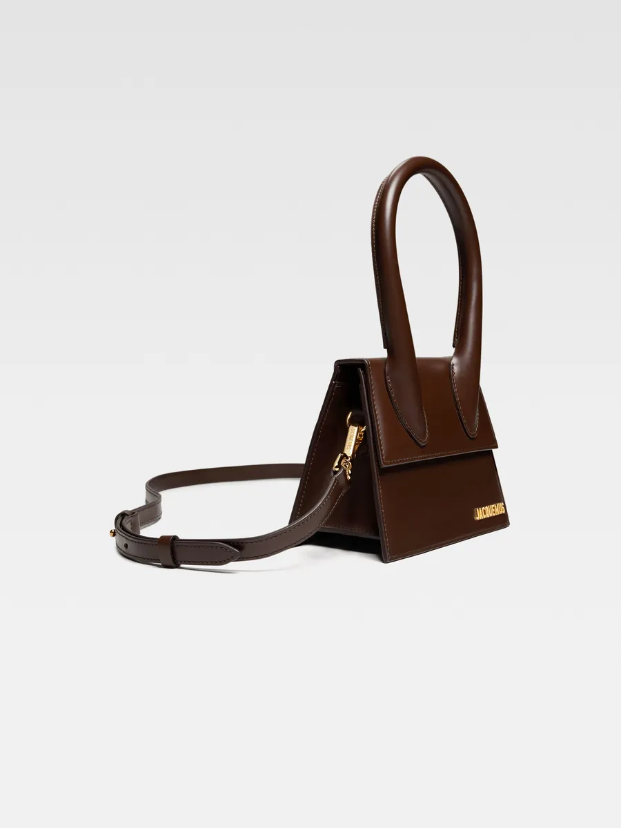 Фирменная сумочка Ле Чикито мойен Jacquemus, коричневый
Фирменная сумочка Ле Чикито мойен Jacquemus, коричневый