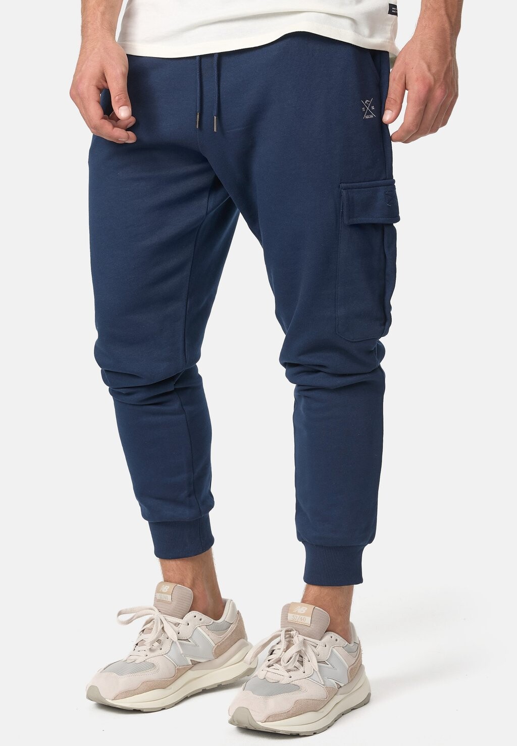 Брюки карго BENDNER INDICODE JEANS, цвет navy
Брюки карго BENDNER INDICODE JEANS, цвет navy