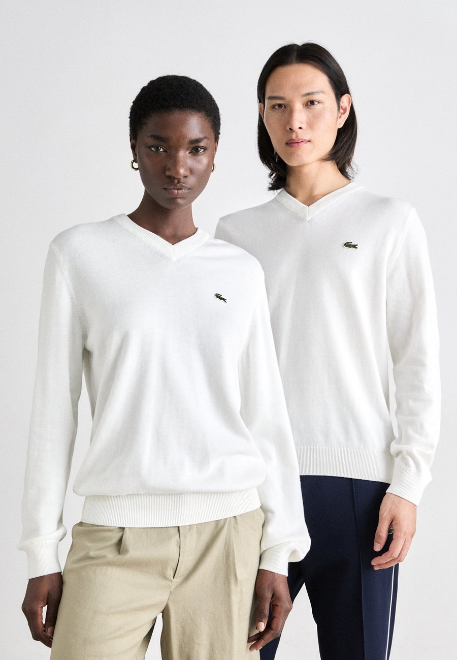 Джемпер Lacoste UNISEX, Flour/Off-White
Джемпер Lacoste UNISEX, Flour/Off-White