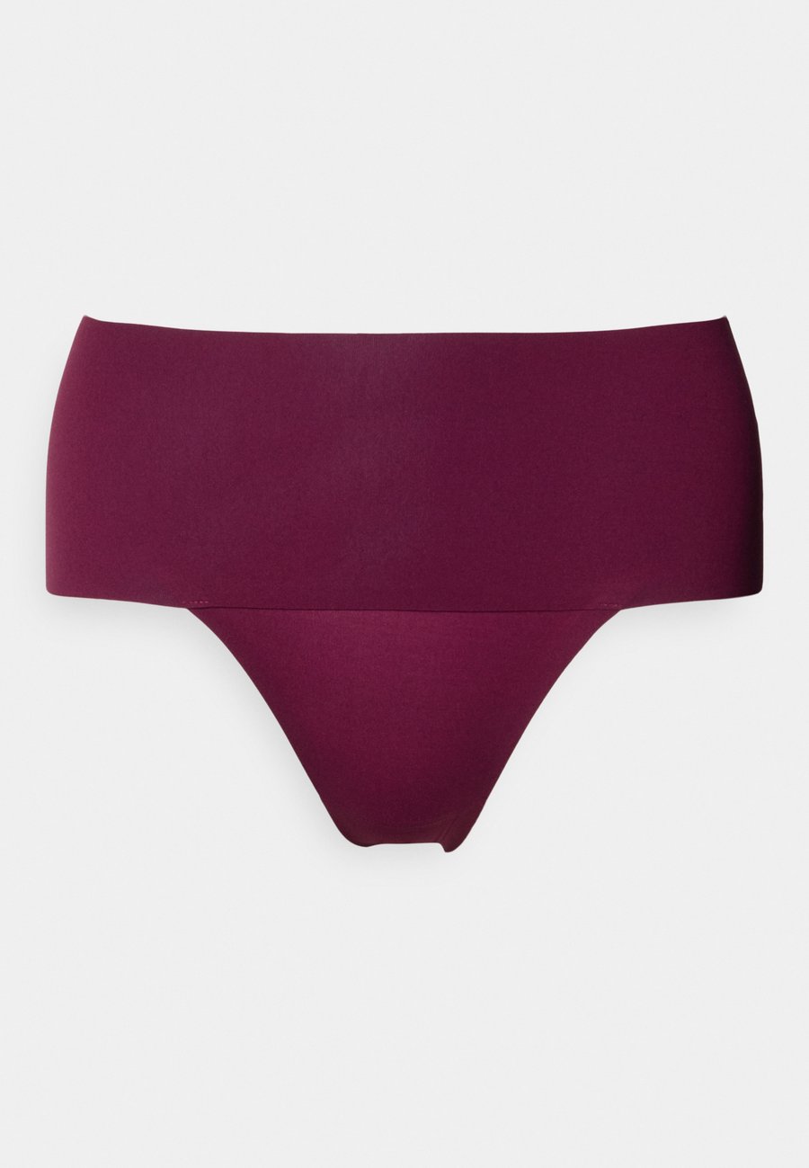 Трусы Spanx UNDIETECTABLE THONG, Plum Berry/Berry
Трусы Spanx UNDIETECTABLE THONG, Plum Berry/Berry