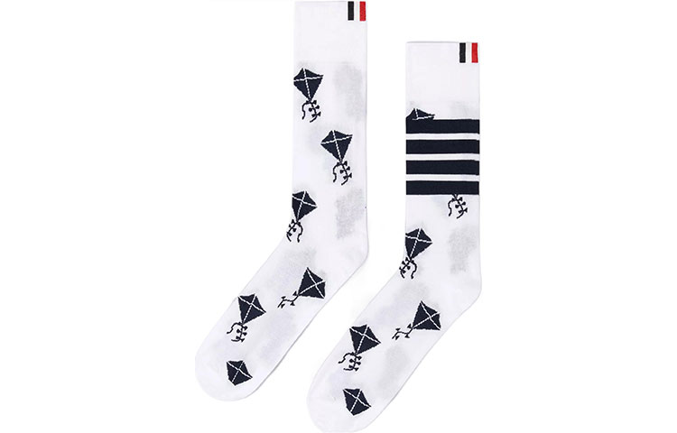 Носки Mid Calf мужские THOM BROWNE, белый
Носки Mid Calf мужские THOM BROWNE, белый
