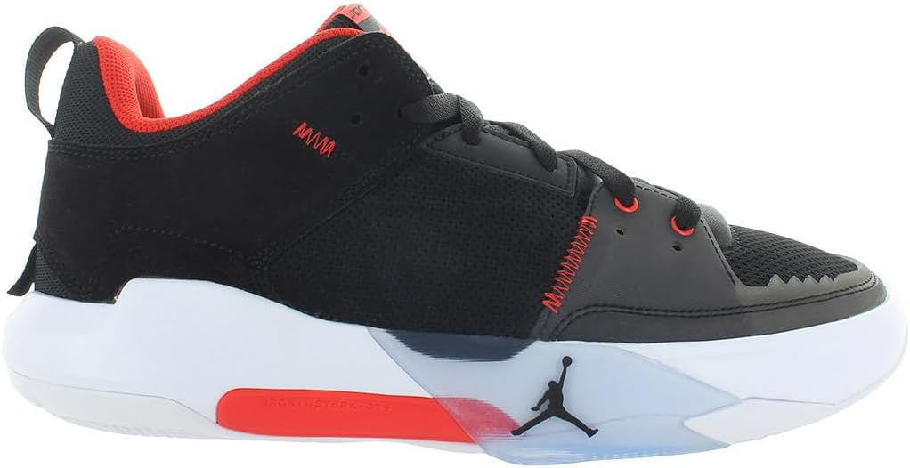 Кроссовки Nike Jordan One Take 5 для мужчин, белый/черный/красный
Кроссовки Nike Jordan One Take 5 для мужчин, белый/черный/красный
