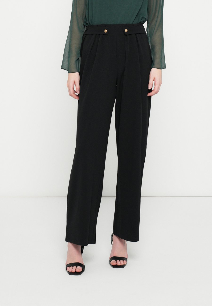 Брюки ONLY ONLSANIA BUTTON WIDE PANT, Black
Брюки ONLY ONLSANIA BUTTON WIDE PANT, Black