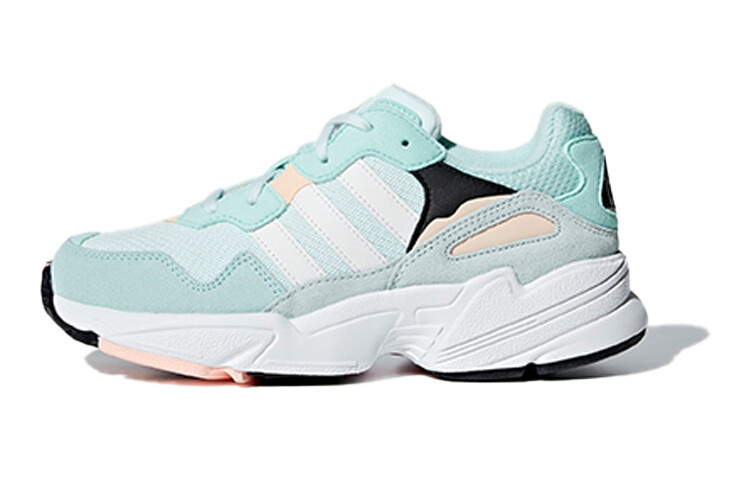 Adidas originals Yung-96 Kids Lifestyle кроссовки GS
Adidas originals Yung-96 Kids Lifestyle кроссовки GS