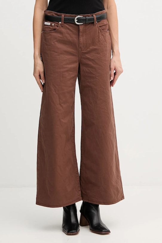 Джинсы Calvin Klein Jeans, коричневый
Джинсы Calvin Klein Jeans, коричневый